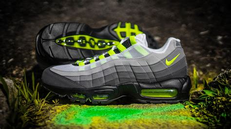 air max 95 og neon 2020